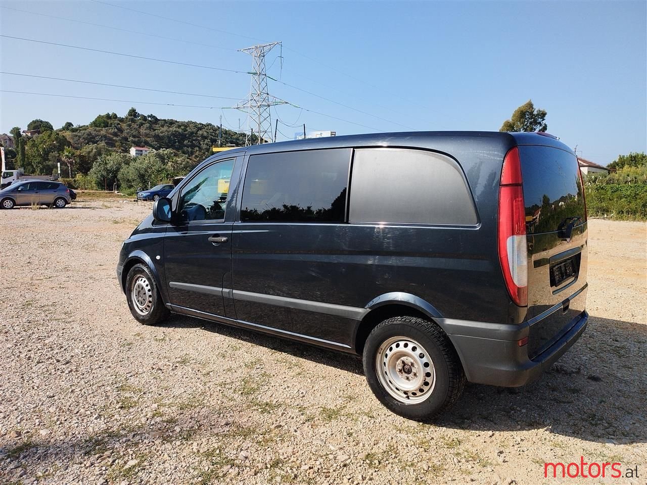 2006' Mercedes-Benz Viano photo #3