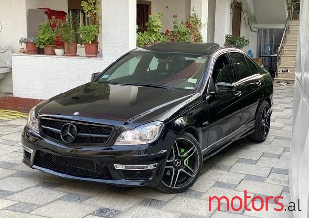 2009' Mercedes-Benz C 300 photo #1