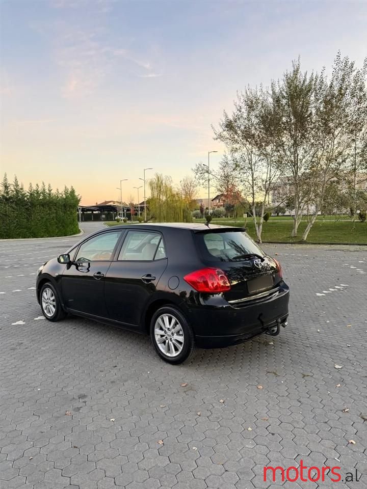 2008' Toyota Auris photo #6
