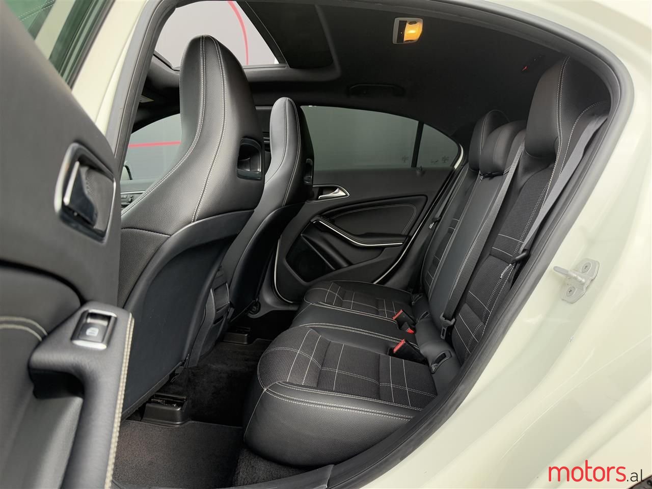 2014' Mercedes-Benz A 200 photo #6