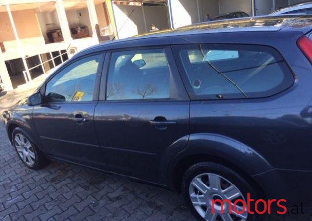 2007' Ford Focus photo #1