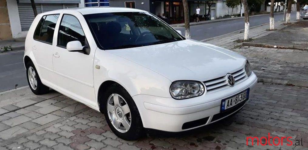 2001' Volkswagen Golf photo #1