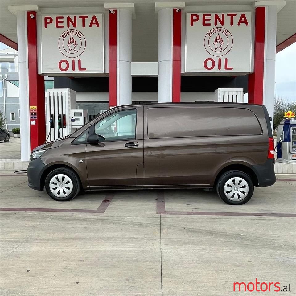 2016' Mercedes-Benz Vito photo #3