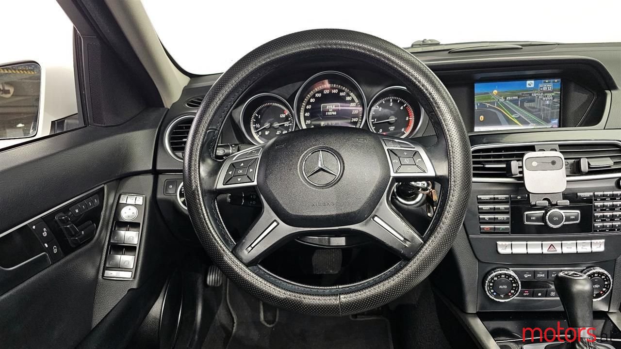 2013' Mercedes-Benz C 220 photo #4