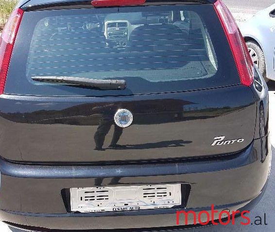 2005' Fiat Grande photo #1