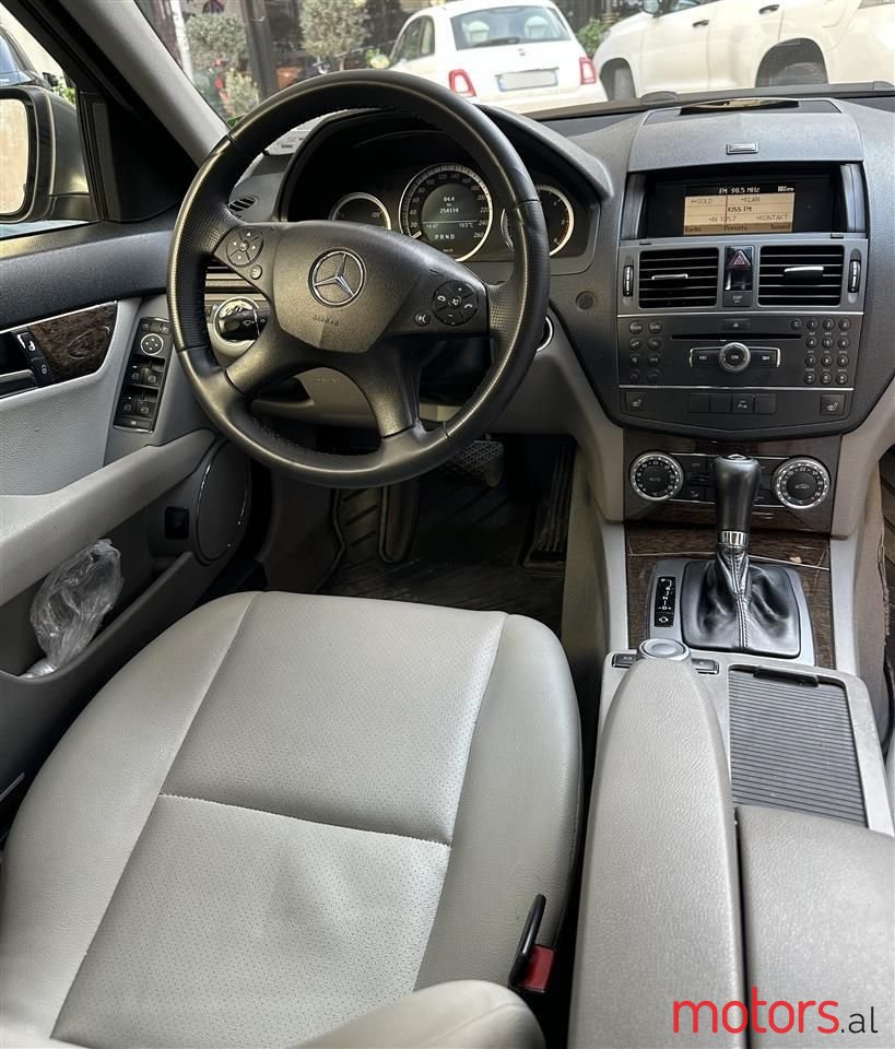 2007' Mercedes-Benz C 220 photo #4