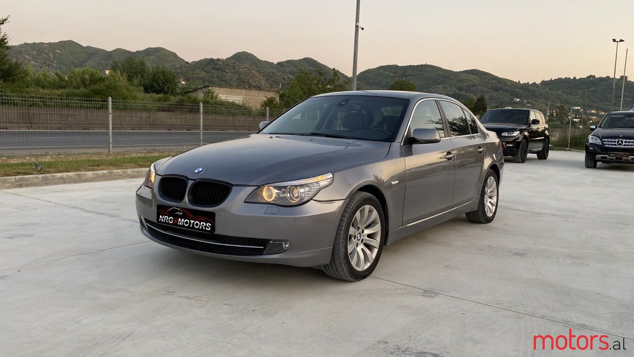 2010' BMW 535 photo #5