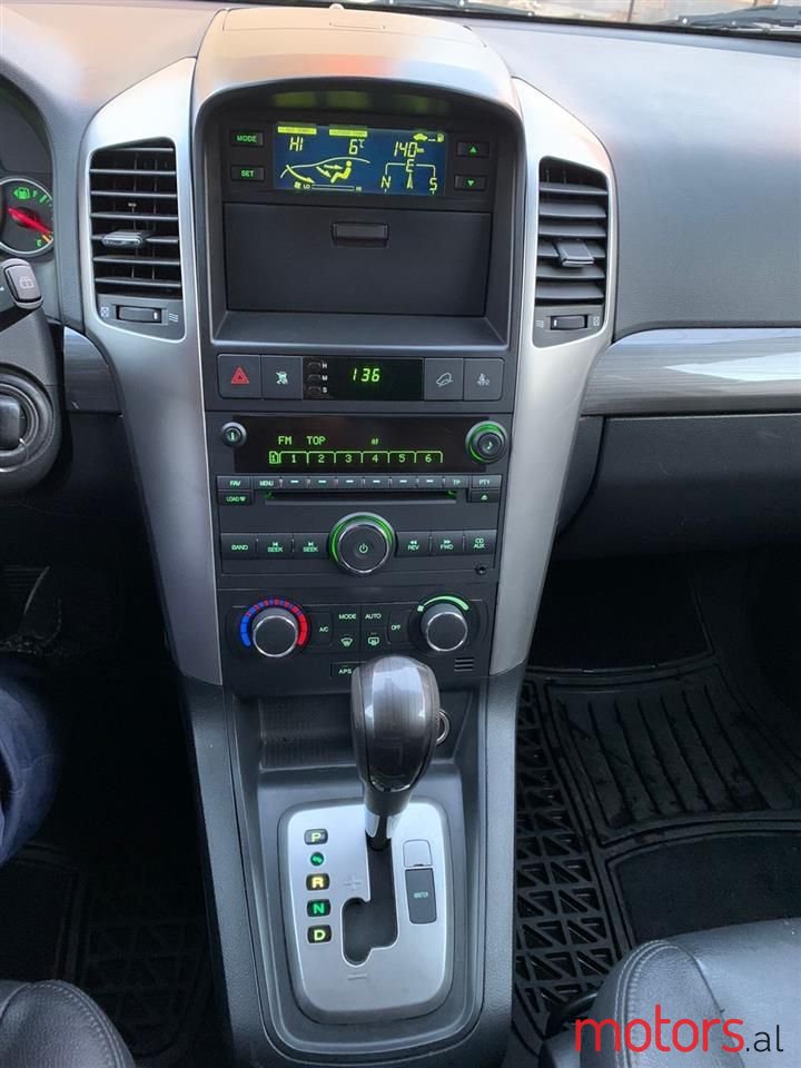 2006' Chevrolet Captiva photo #3