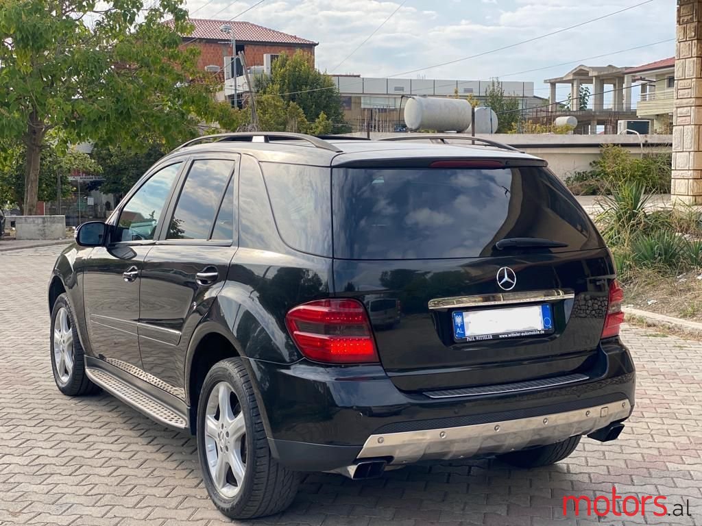 2008' Mercedes-Benz ML 320 photo #3