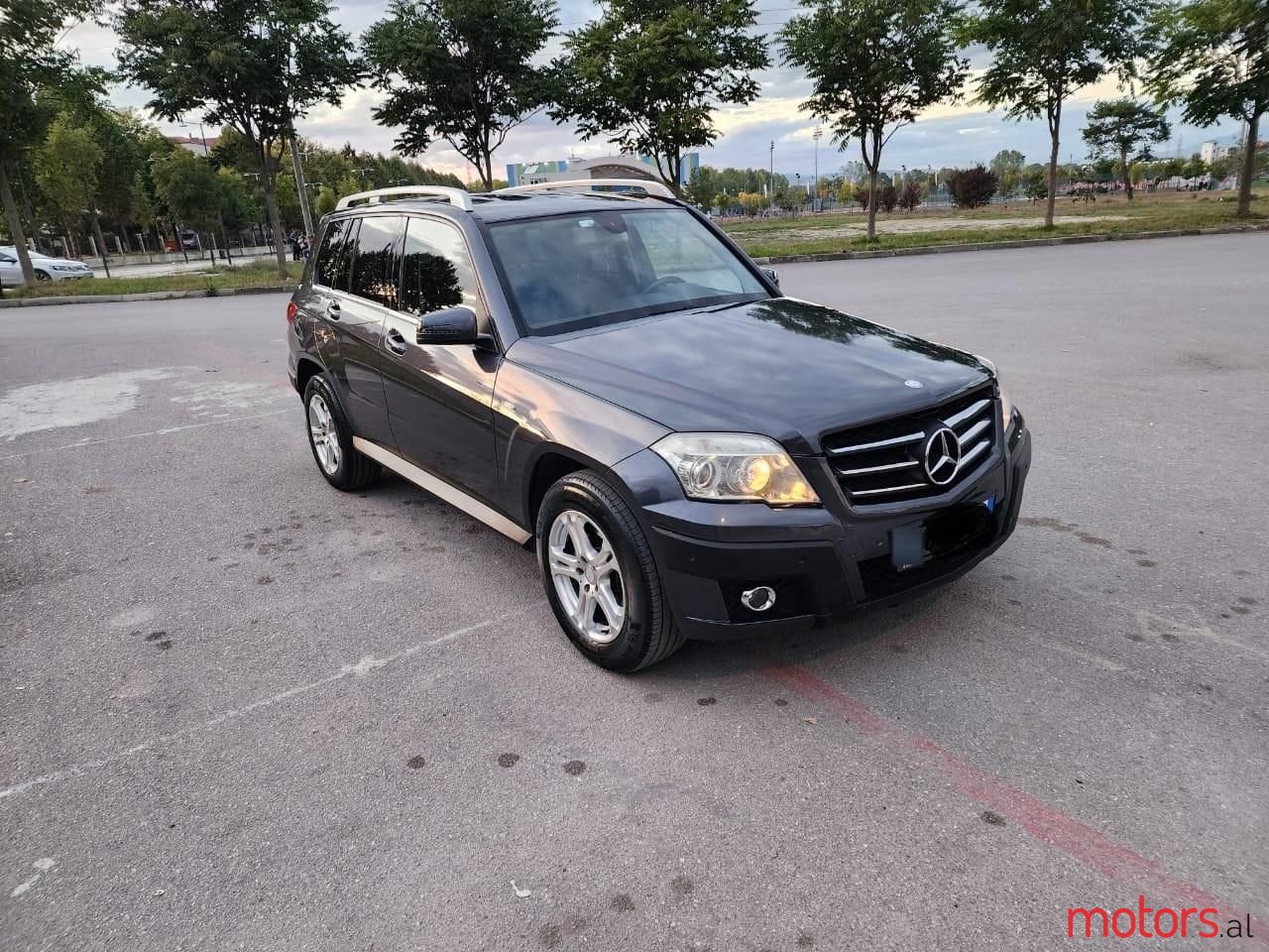 2009' Mercedes-Benz GLK 220 photo #1