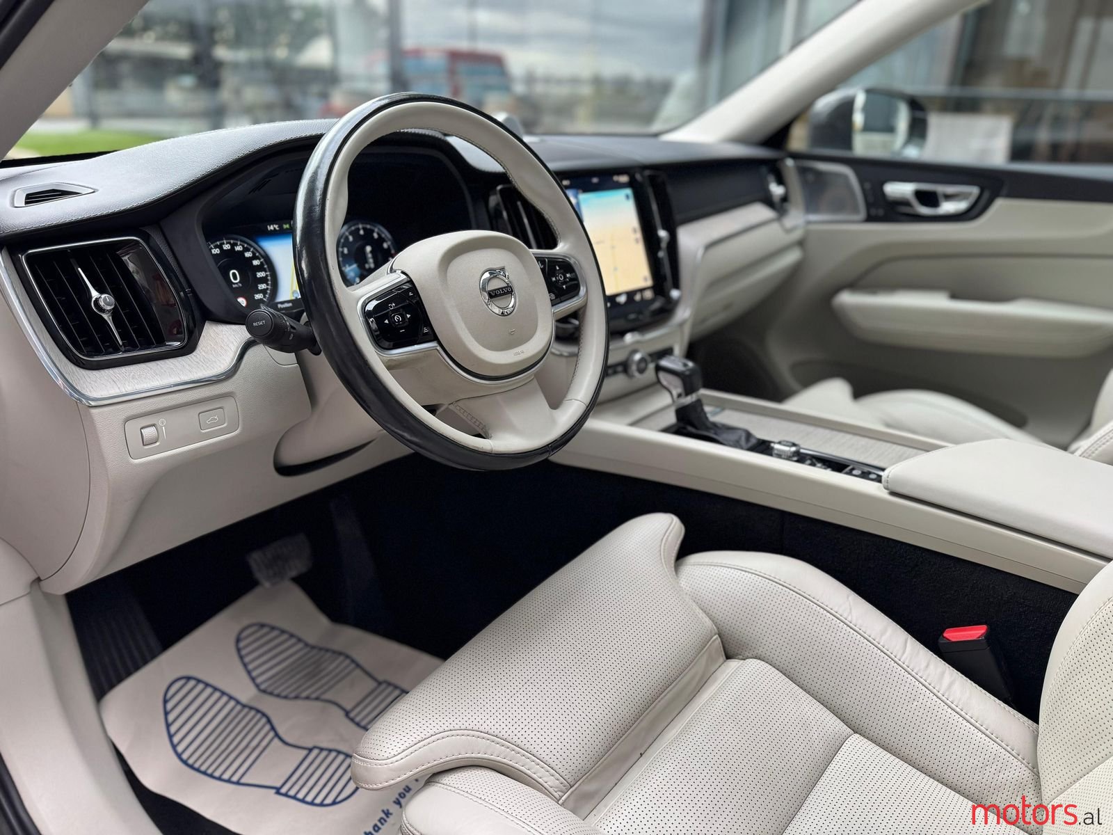 2019' Volvo Xc 60 photo #6
