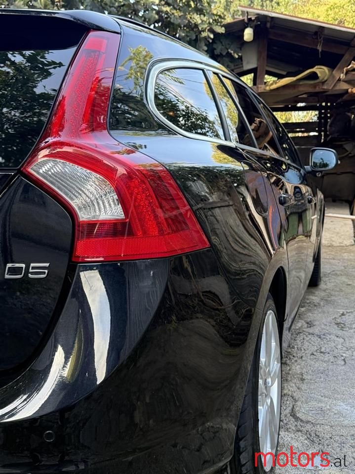 2011' Volvo V60 photo #2