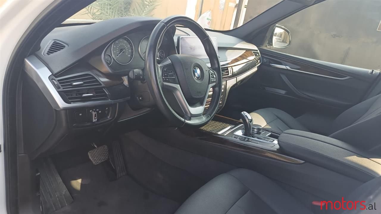 2018' BMW X5 M photo #6