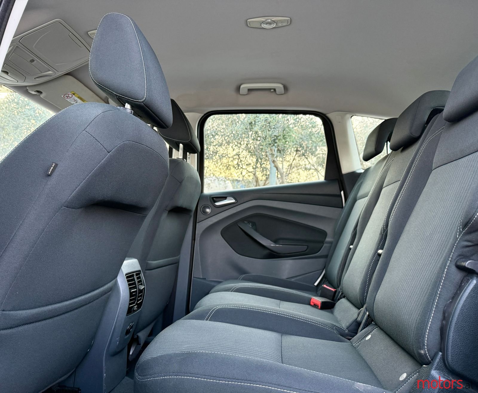 2015' Ford C-MAX photo #1