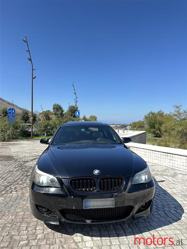 2008' BMW 520 photo #2