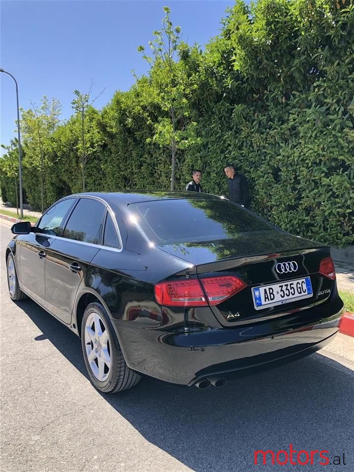 2011' Audi A4 photo #6