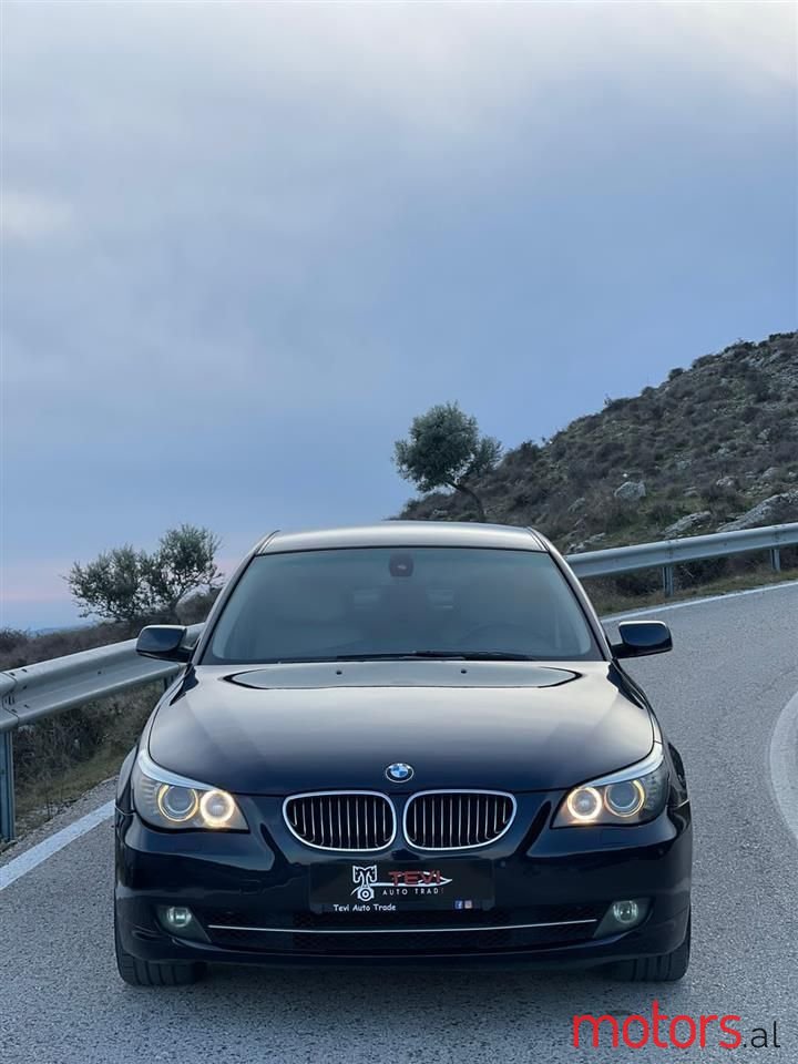 2008' BMW 530 photo #2