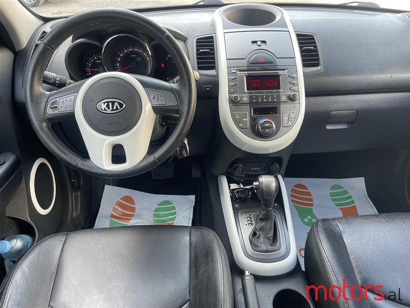 2010' Kia Soul photo #2