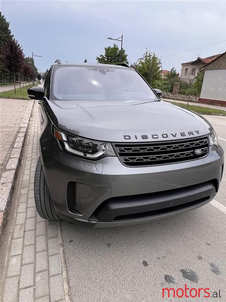 2017' Land Rover Discovery photo #2