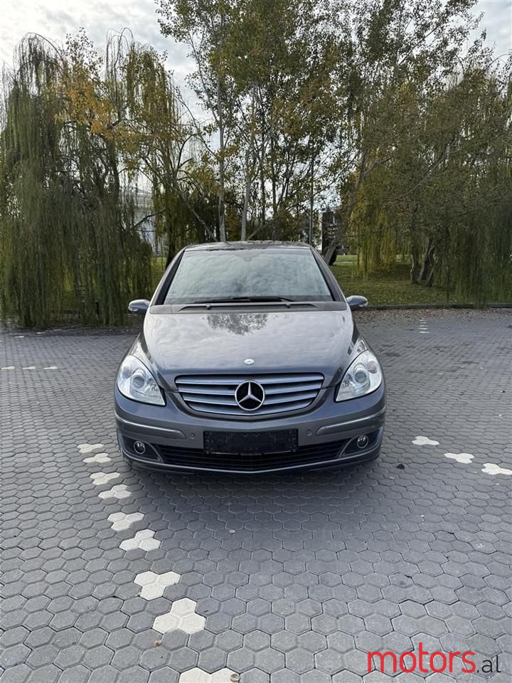2007' Mercedes-Benz B 200 photo #1