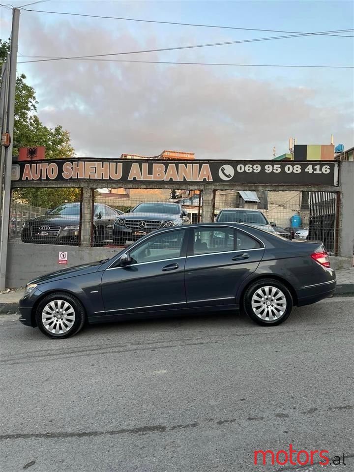 2009' Mercedes-Benz C 200 photo #4