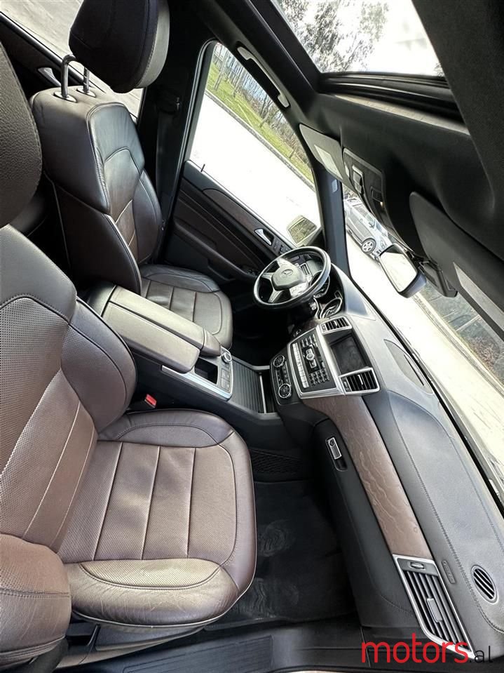 2012' Mercedes-Benz ML 350 photo #3