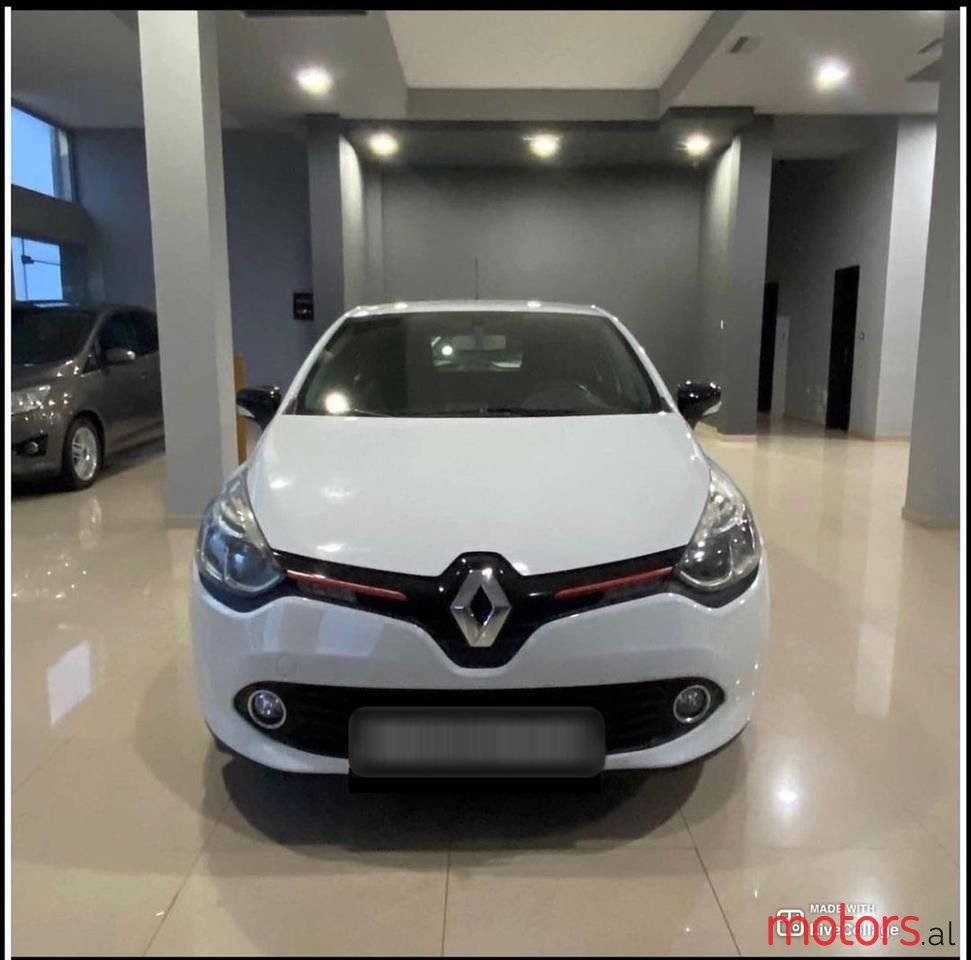 2013' Renault Clio photo #6