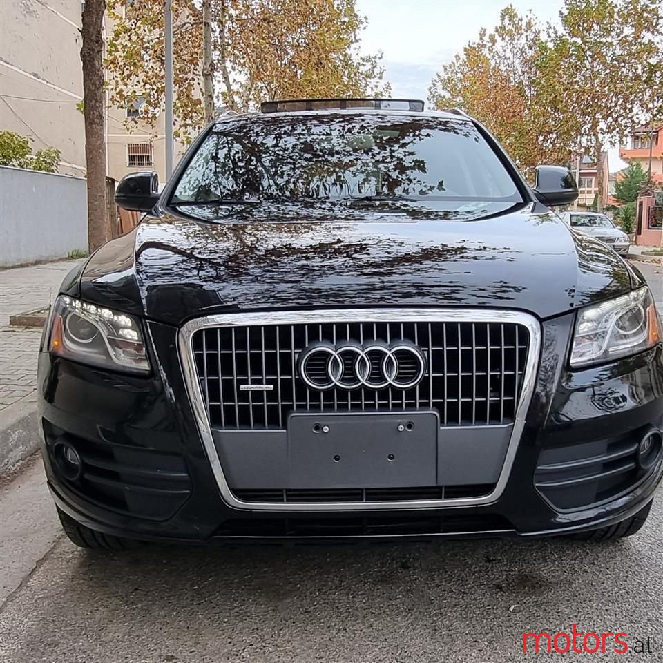 2011' Audi Q5 photo #1