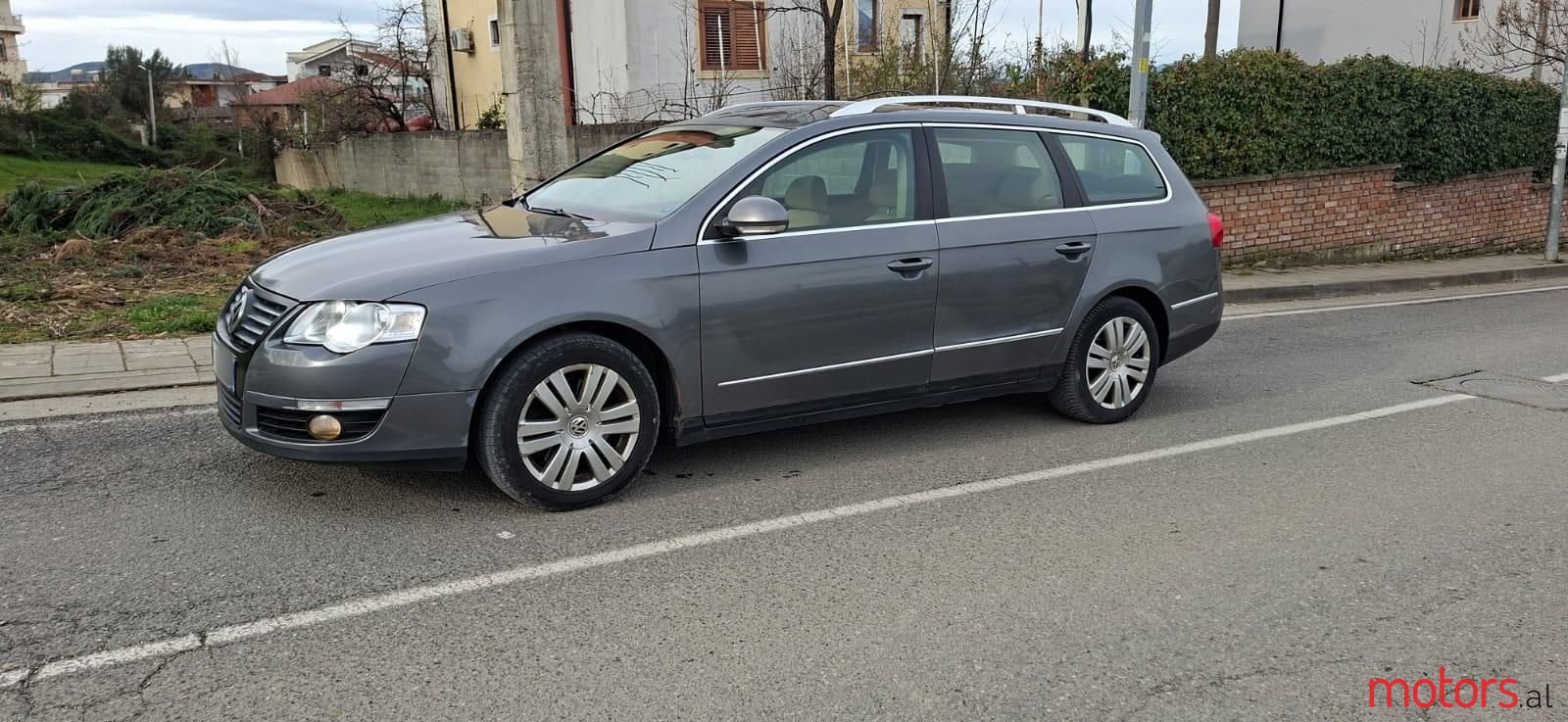 2007' Volkswagen Passat photo #1