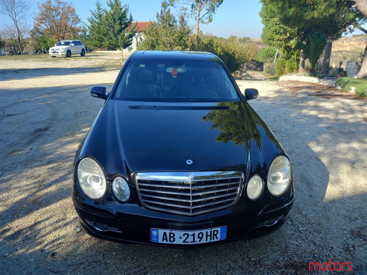 2009' Mercedes-Benz 300 photo #1