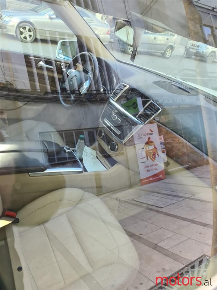 2012' Mercedes-Benz ML 350 photo #6