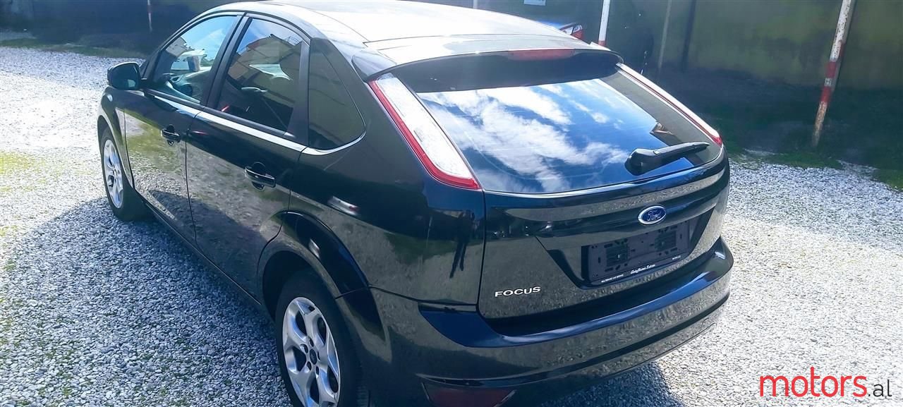 2011' Ford Focus photo #4