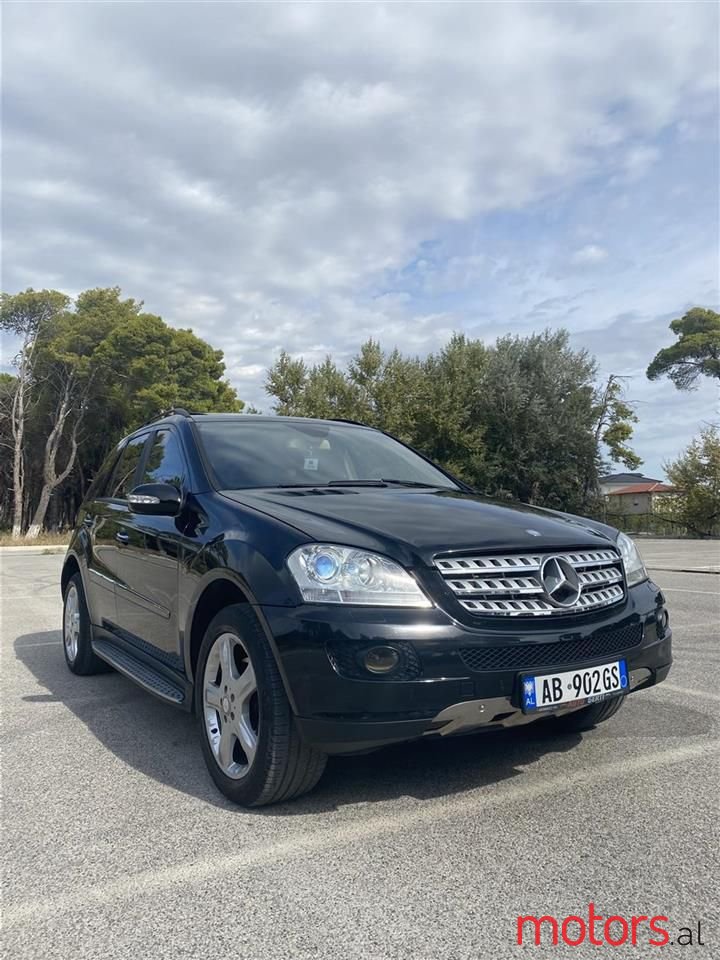 2008' Mercedes-Benz ML 320 photo #2