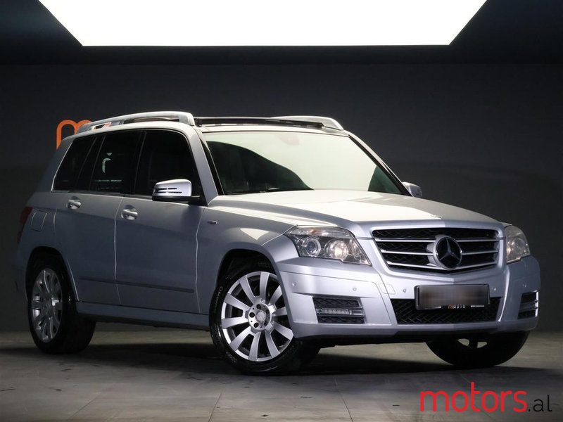 2012' Mercedes-Benz GLK 220 photo #2