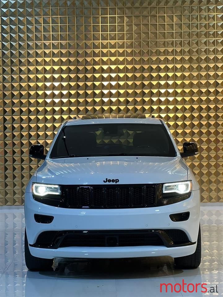 2015' Jeep Grand Cherokee photo #5
