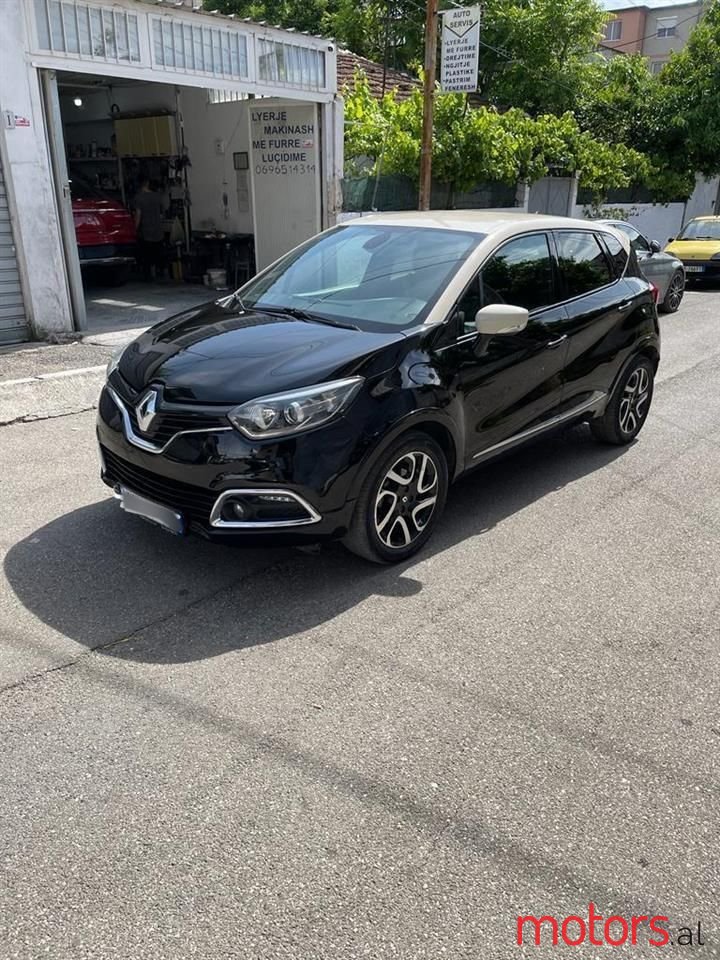 2014' Renault Capture photo #1