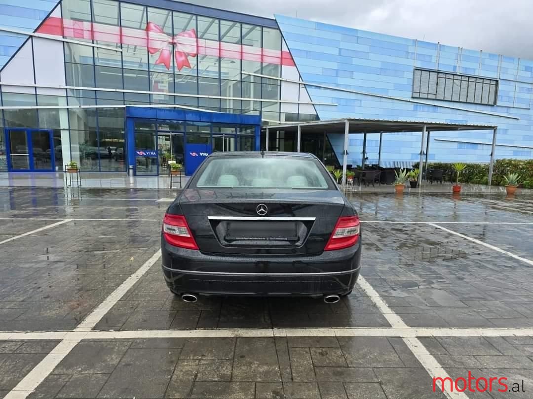 2010' Mercedes-Benz C 300 photo #5