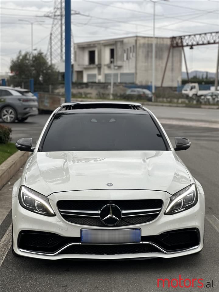 2015' Mercedes-Benz C 63 AMG photo #6