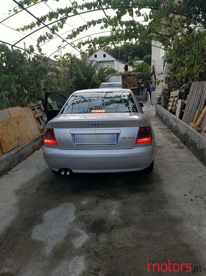 1999' Audi A4 photo #1