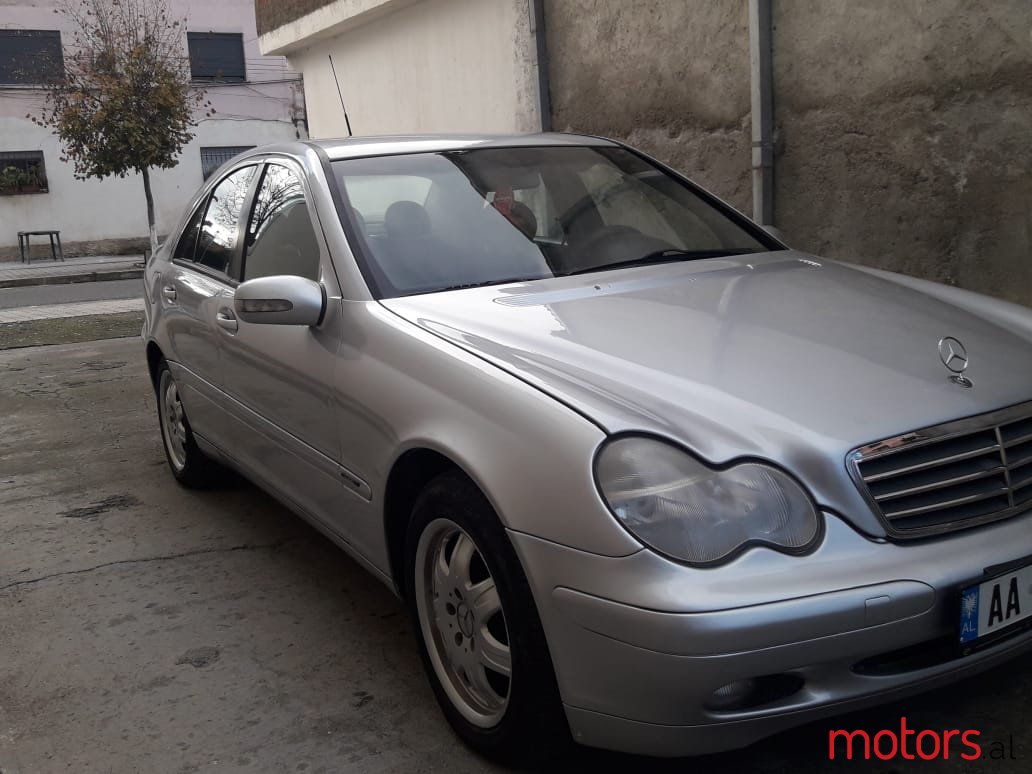 2001' Mercedes-Benz 220 Mercedes-Benz 203 C220 Diesel. photo #4