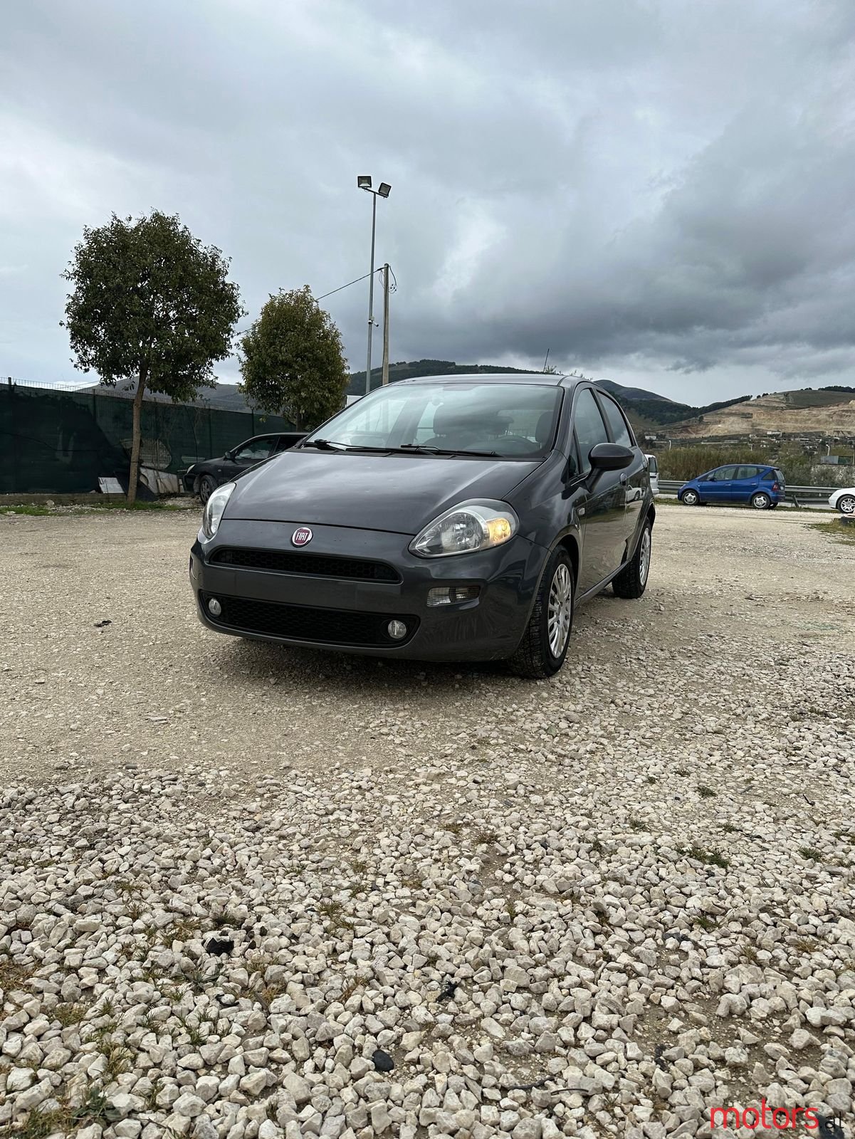 2017' Fiat Grande Punto photo #5