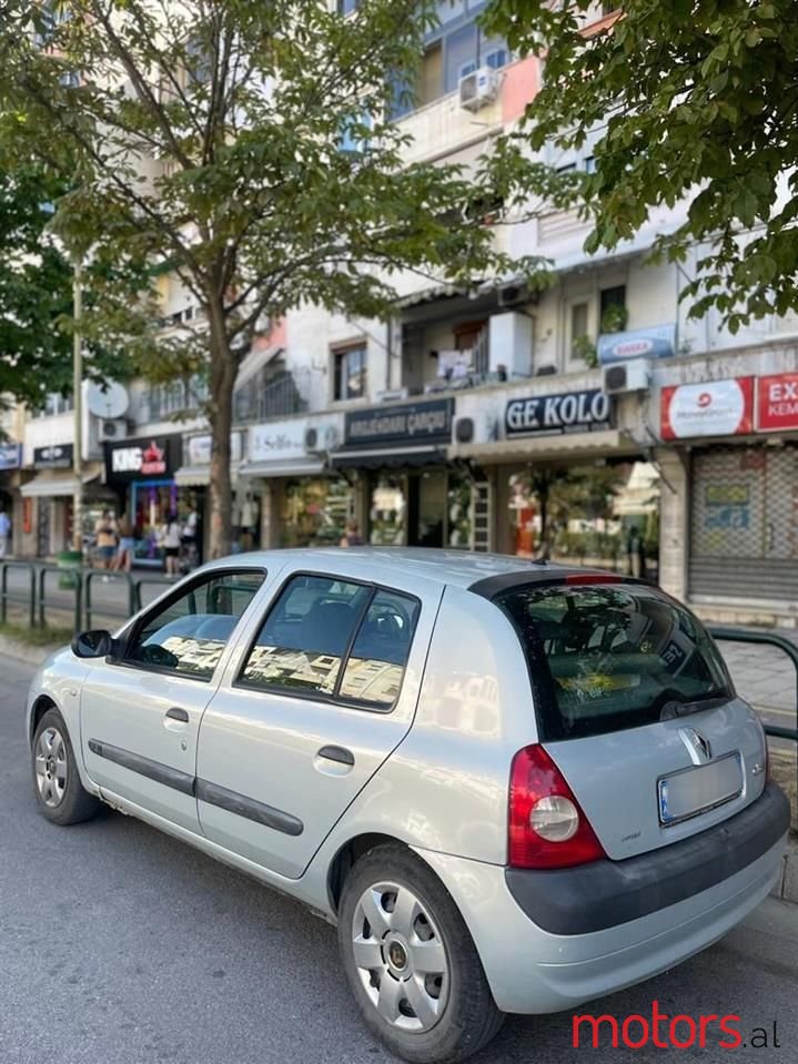 2005' Renault Clio photo #4