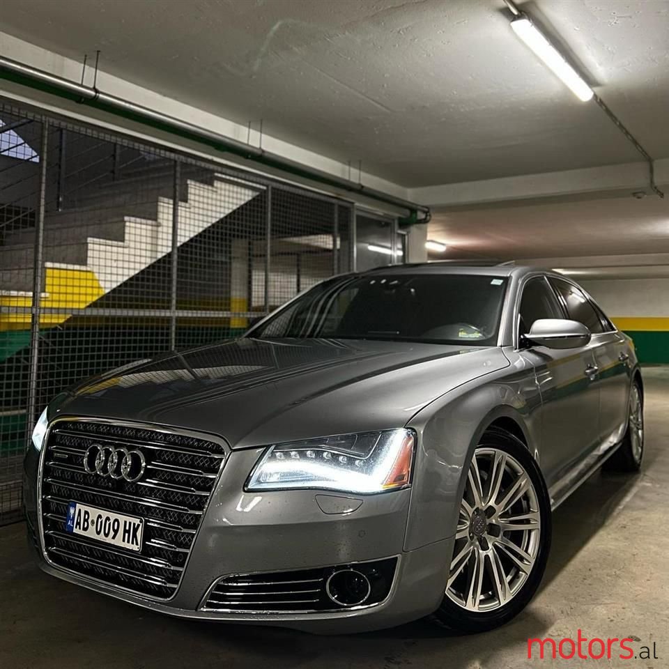 2013' Audi A8 photo #1