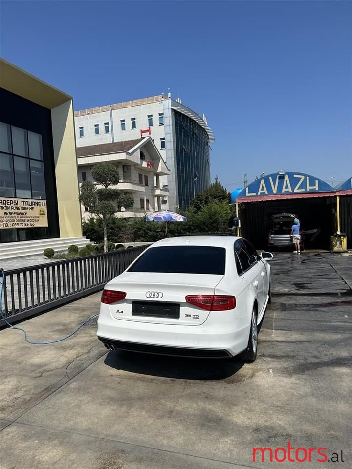 2015' Audi A4 photo #2