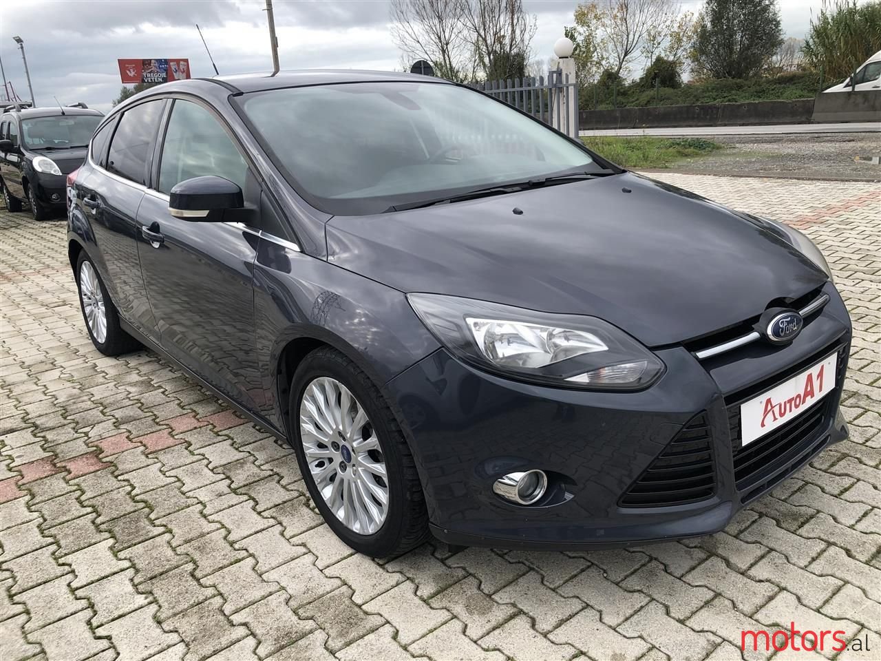 2012' Ford Focus photo #4