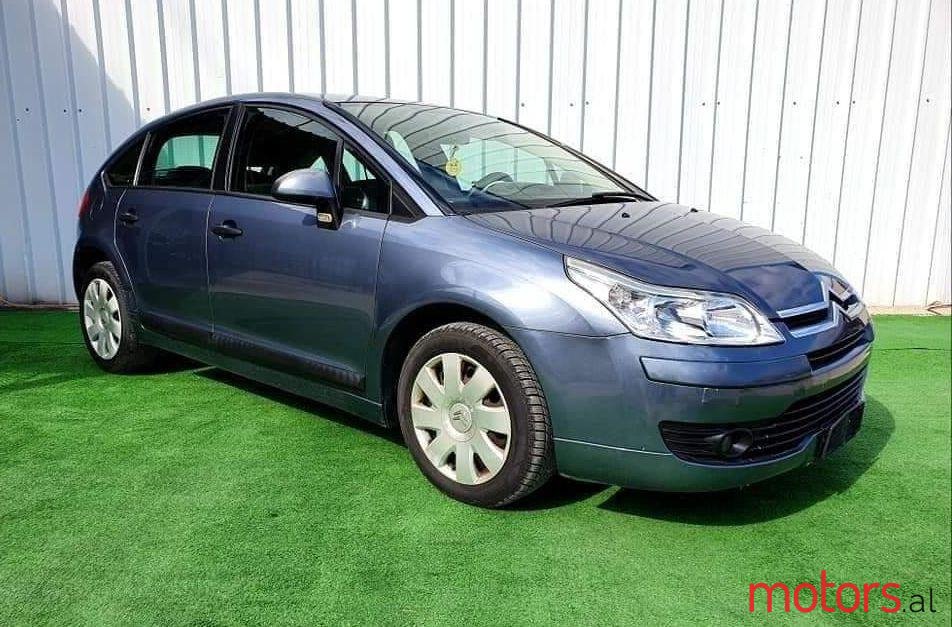 2007' Citroen C4 photo #1