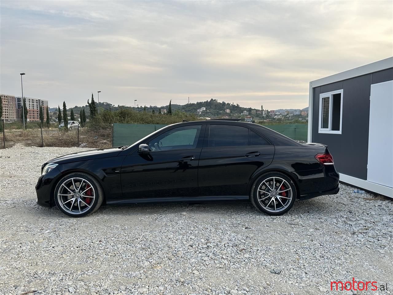 2015' Mercedes-Benz E 63 AMG photo #5