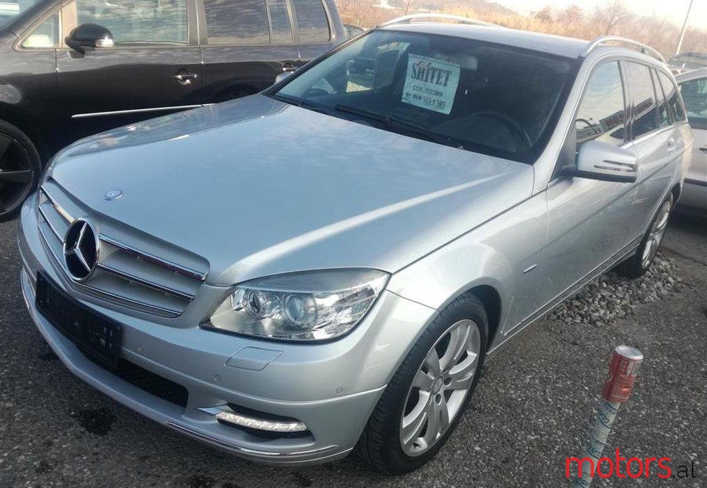 2010' Mercedes-Benz C 220 photo #2