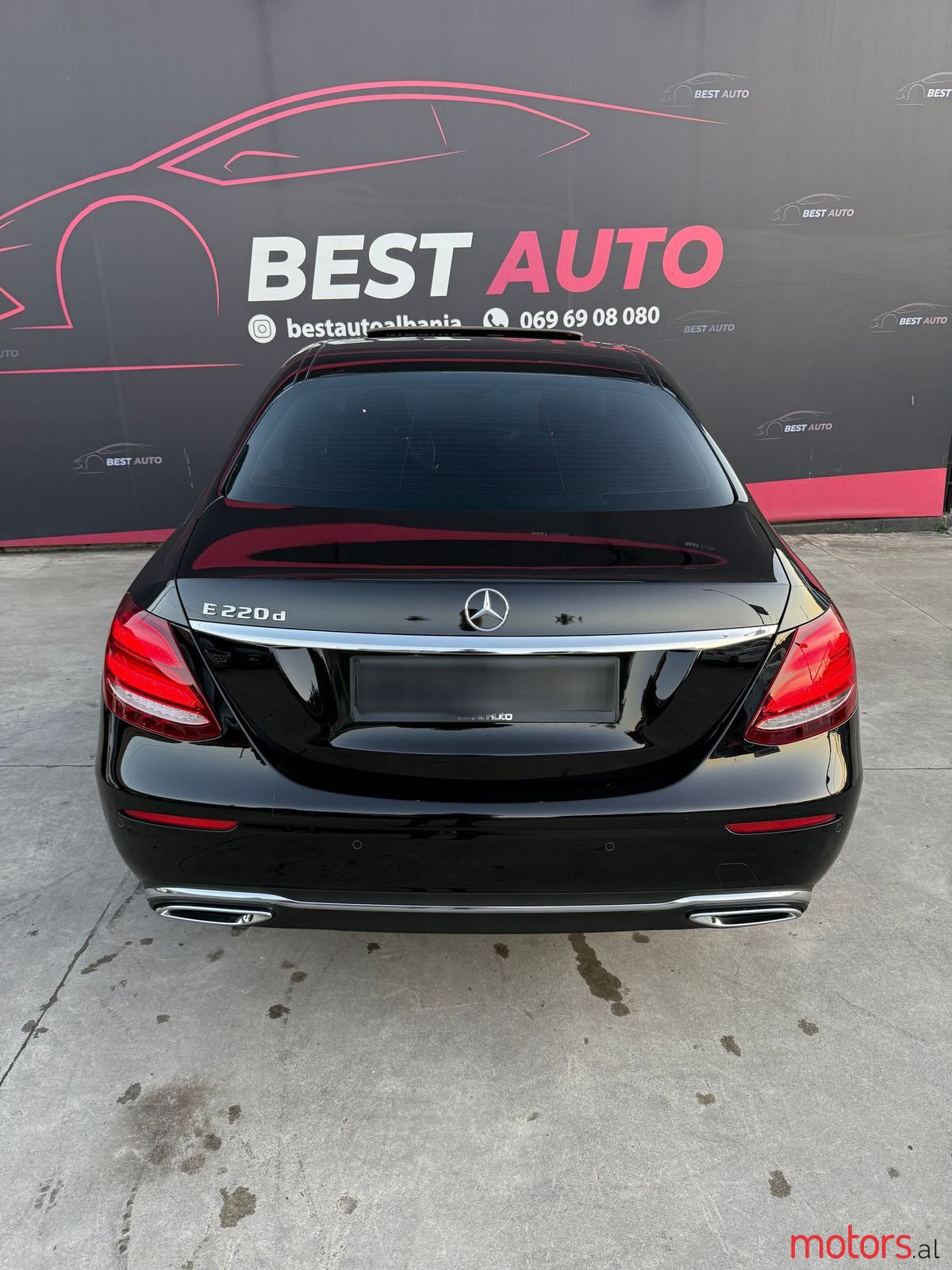 2018' Mercedes-Benz E 220 photo #2