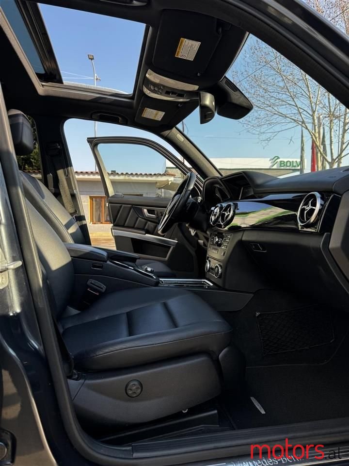 2014' Mercedes-Benz GLK 250 photo #5